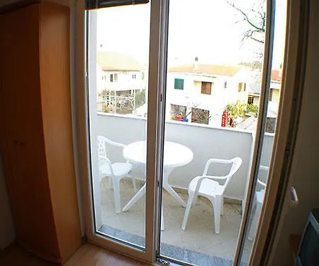 Apartman Studio 2 Ap2 Id 615 * Murter